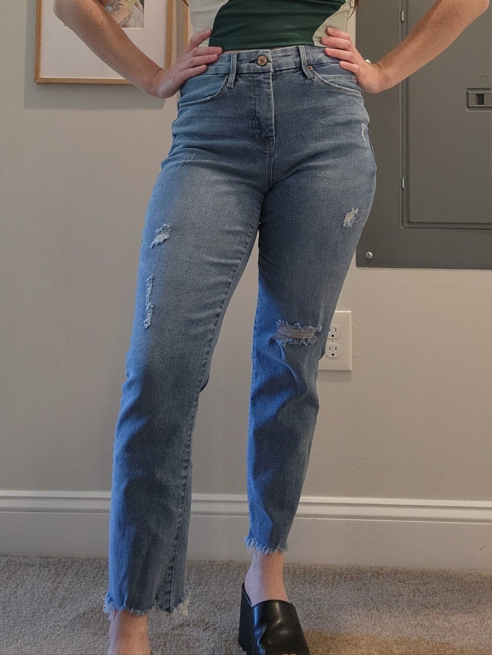 Nicole Miller Soho High Rise Slim Straight Jeans | Light Wash Distressed Denim